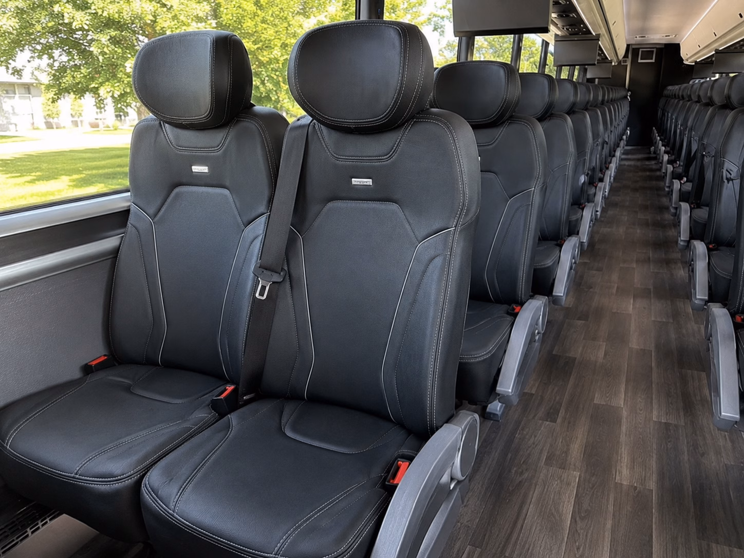 college tour charter buses to university of portland clark college and beyond
