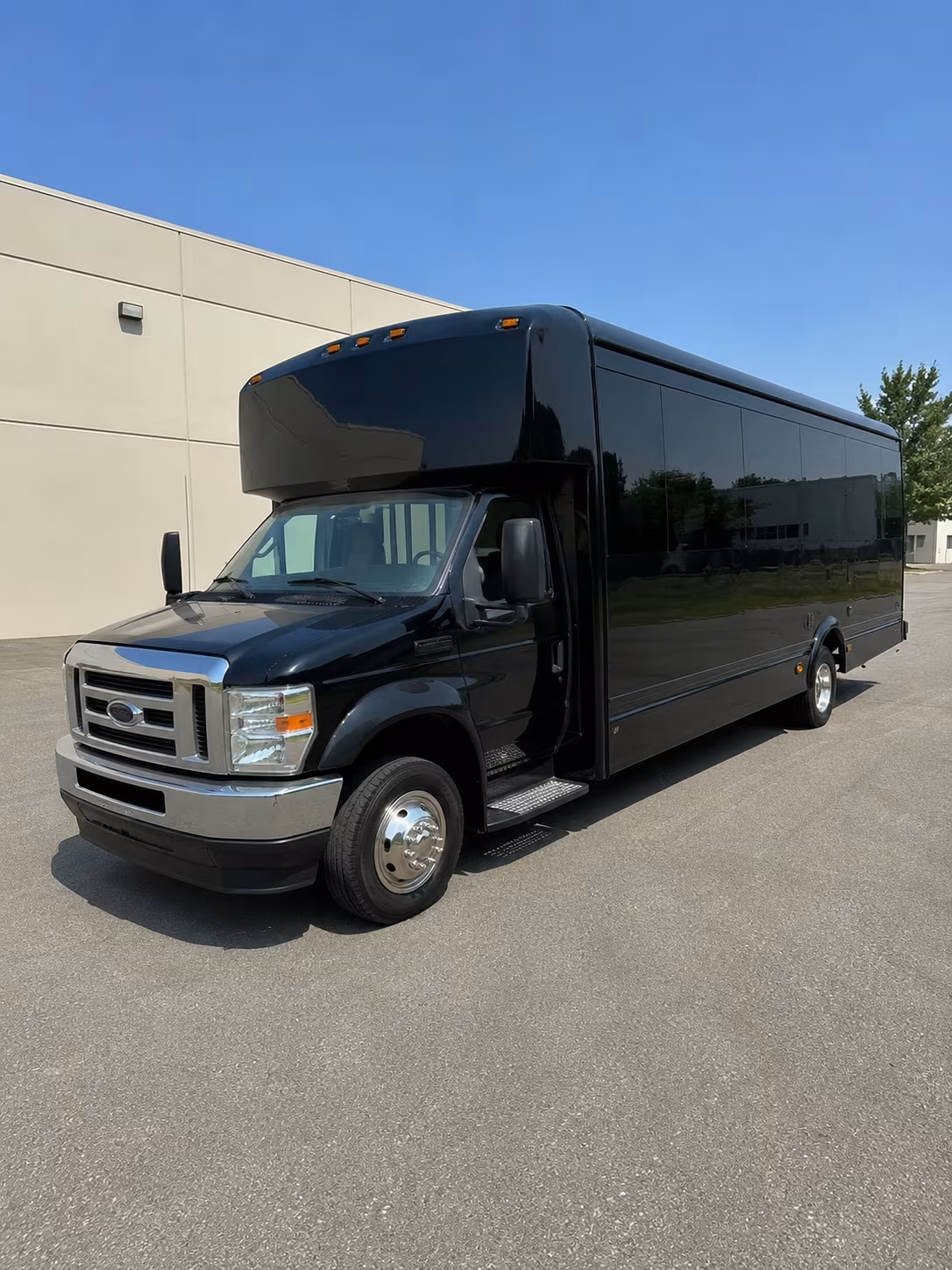 hit every photo stop in your vancouver party bus before the dance