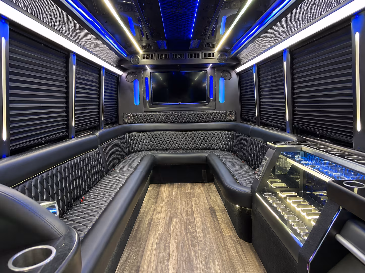 rent a vancouver prom party bus or charter bus today