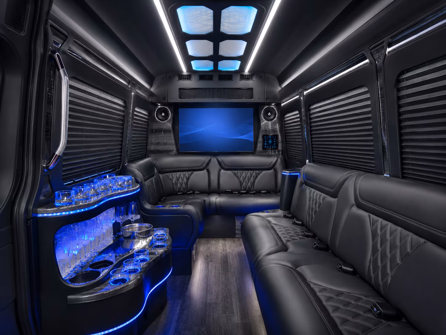 vancouver custom day trip and driving tour bus rentals