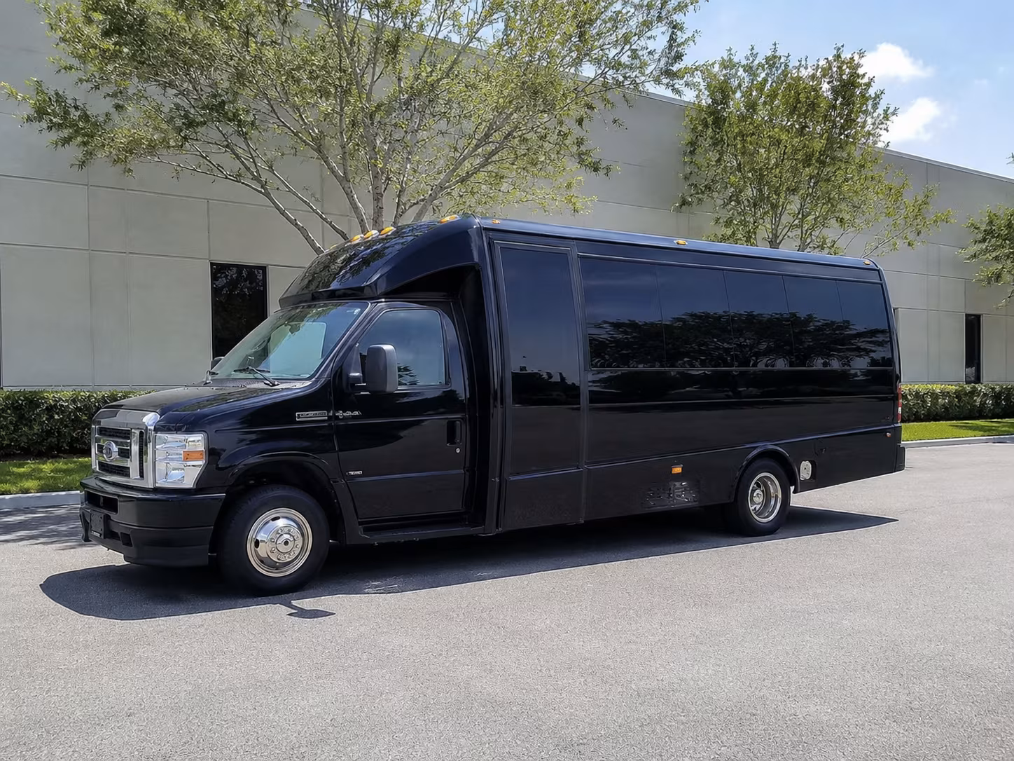 vancouver family reunion and vacation bus rentals
